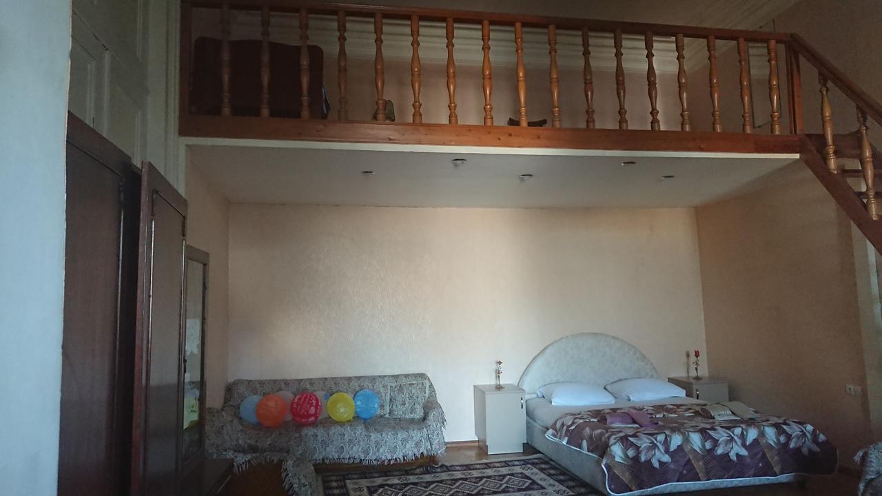 Grandma'S Hotel Tbilisi Esterno foto