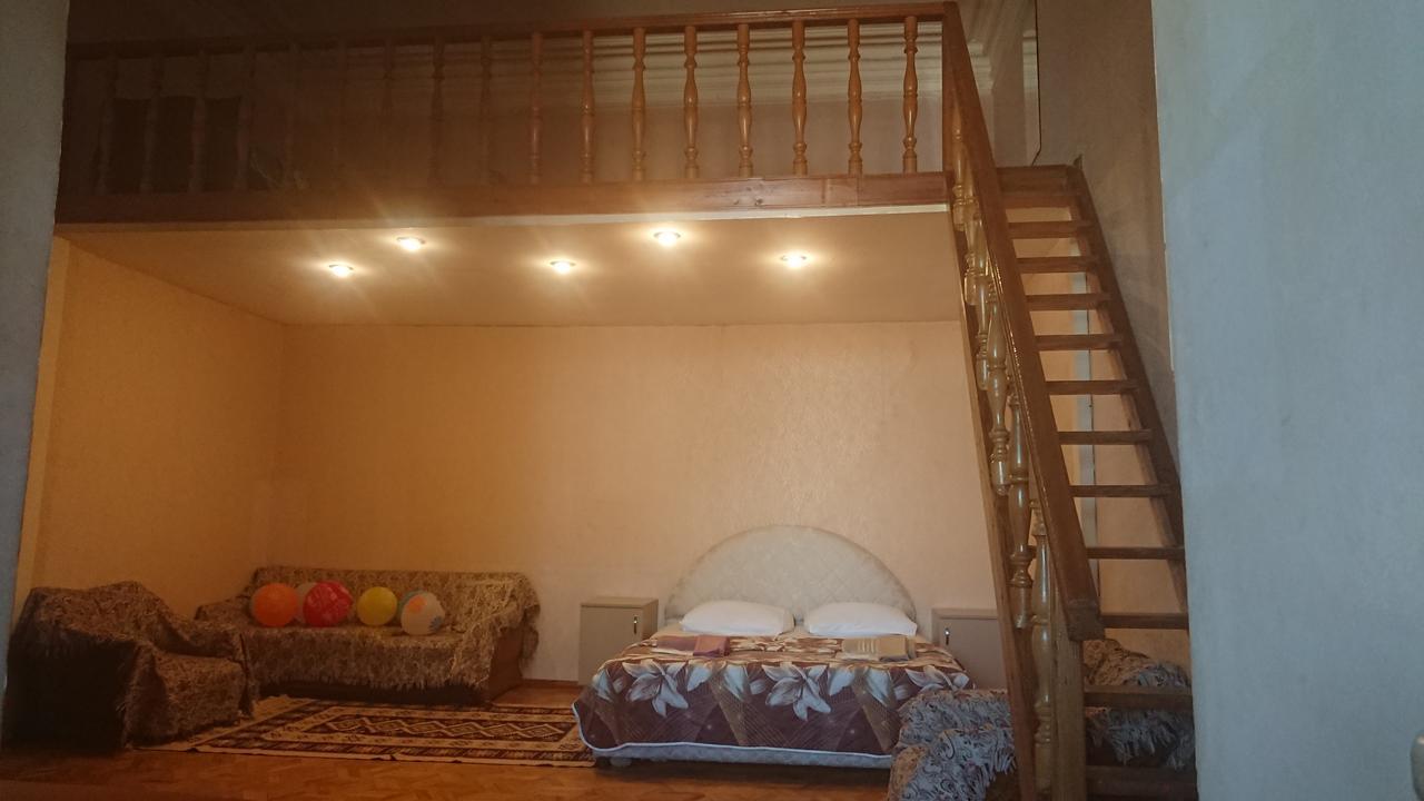 Grandma'S Hotel Tbilisi Esterno foto