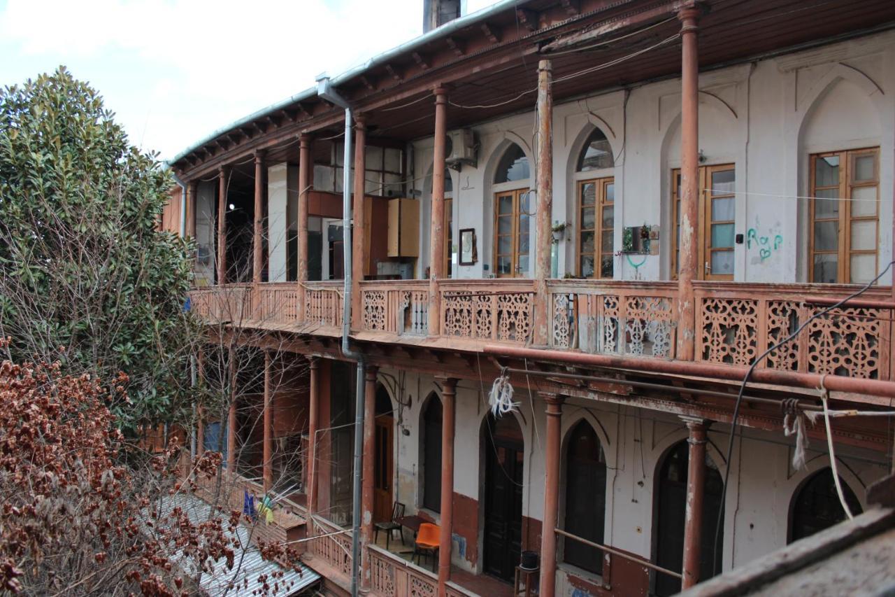 Grandma'S Hotel Tbilisi Esterno foto